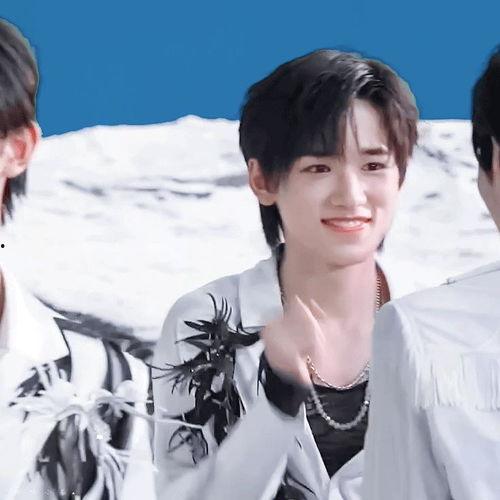 爆料马嘉祺宋亚轩视频下载,下载风波背后的真相揭秘  第2张